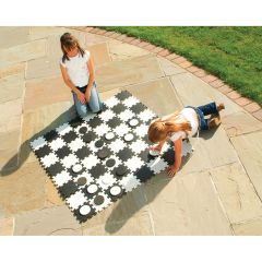 Giant Draughts
